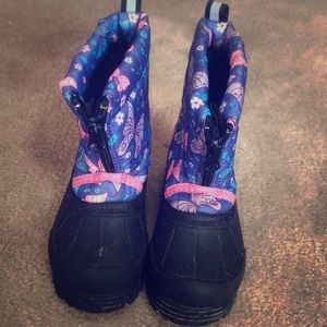 Kids snow boots